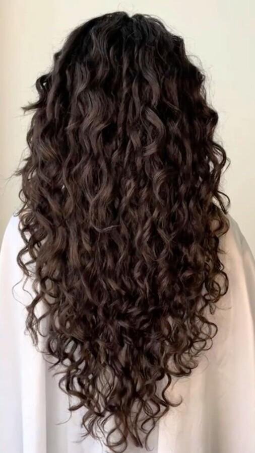 Dégradé sur boucles femme