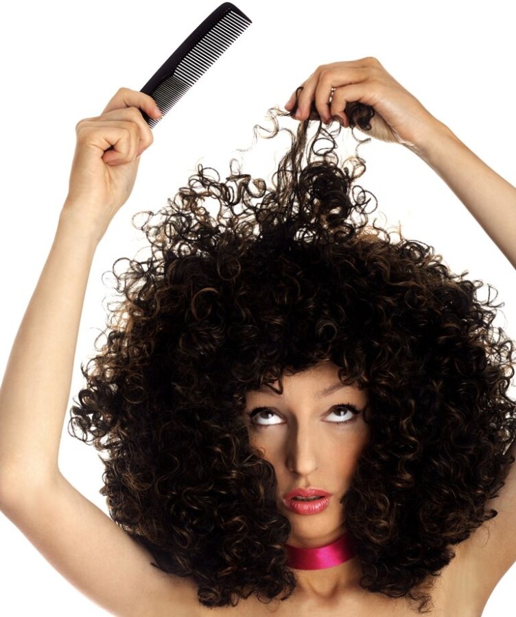 Cheveux frisés naturels
