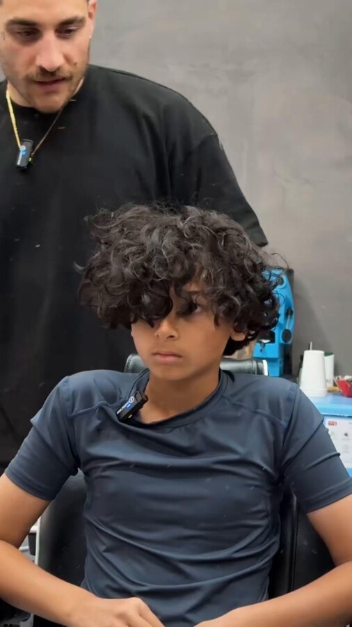Dégradé cheveux bouclés homme