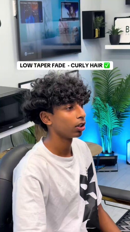 Coupe soignée taper bouclés