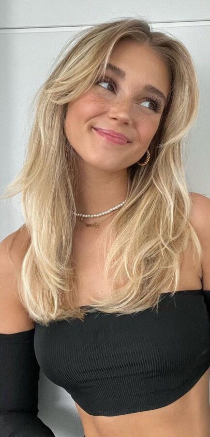 Idées coiffure cheveux mi long