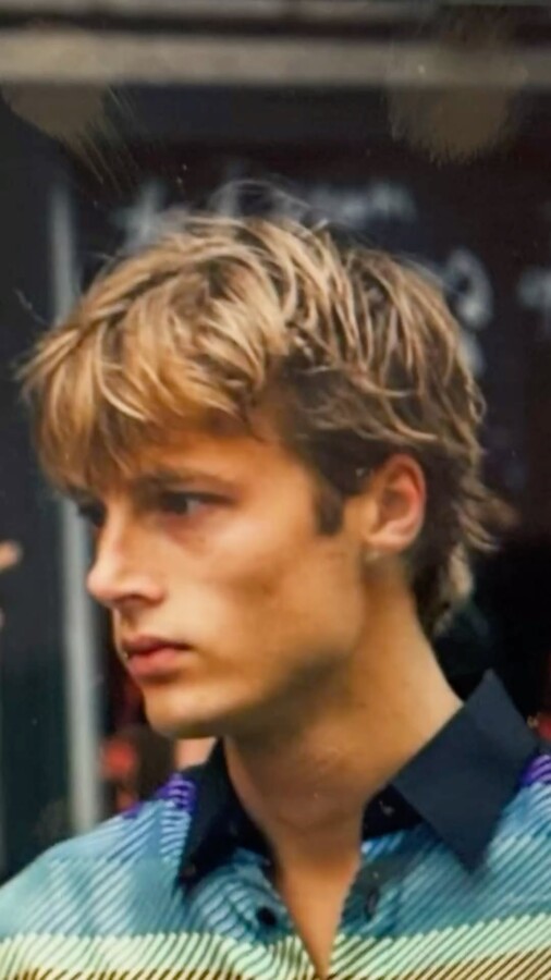 Style mi-long cheveux fins