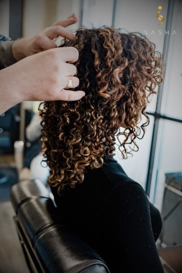 Expert coiffure cheveux bouclés